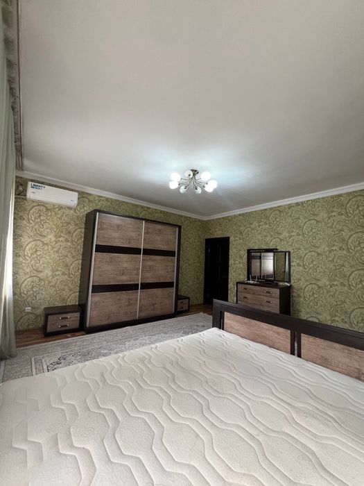 Сотилади 4 хона 3-этаж Корасу 4 . Мебель ва техникалар колади. Ипотека