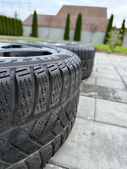 Jante Mercedes Benz 225/45/18 + anvelope iarna Pirelli