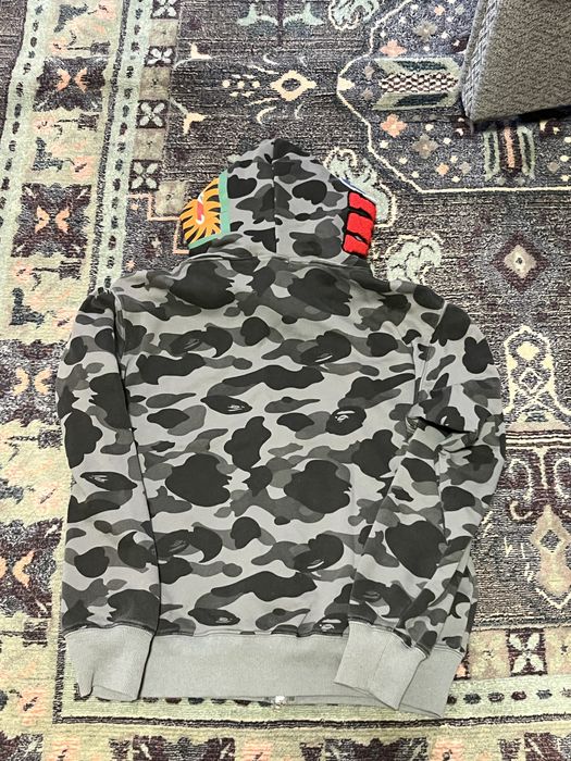 Bape hoodie outfit
