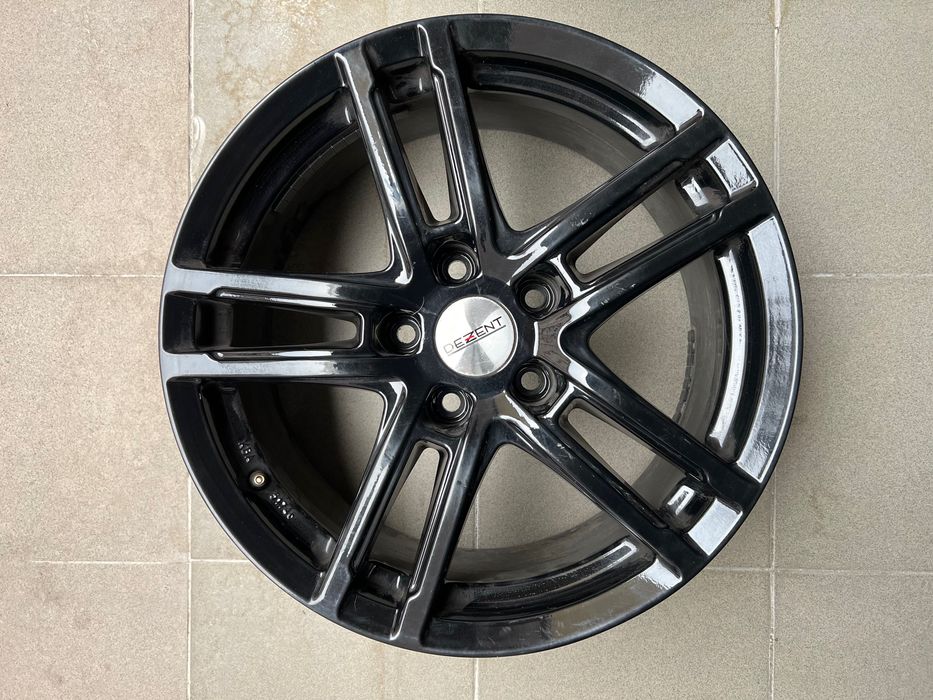 2 Jante Dezent R17 5x114.3 Negru lucios