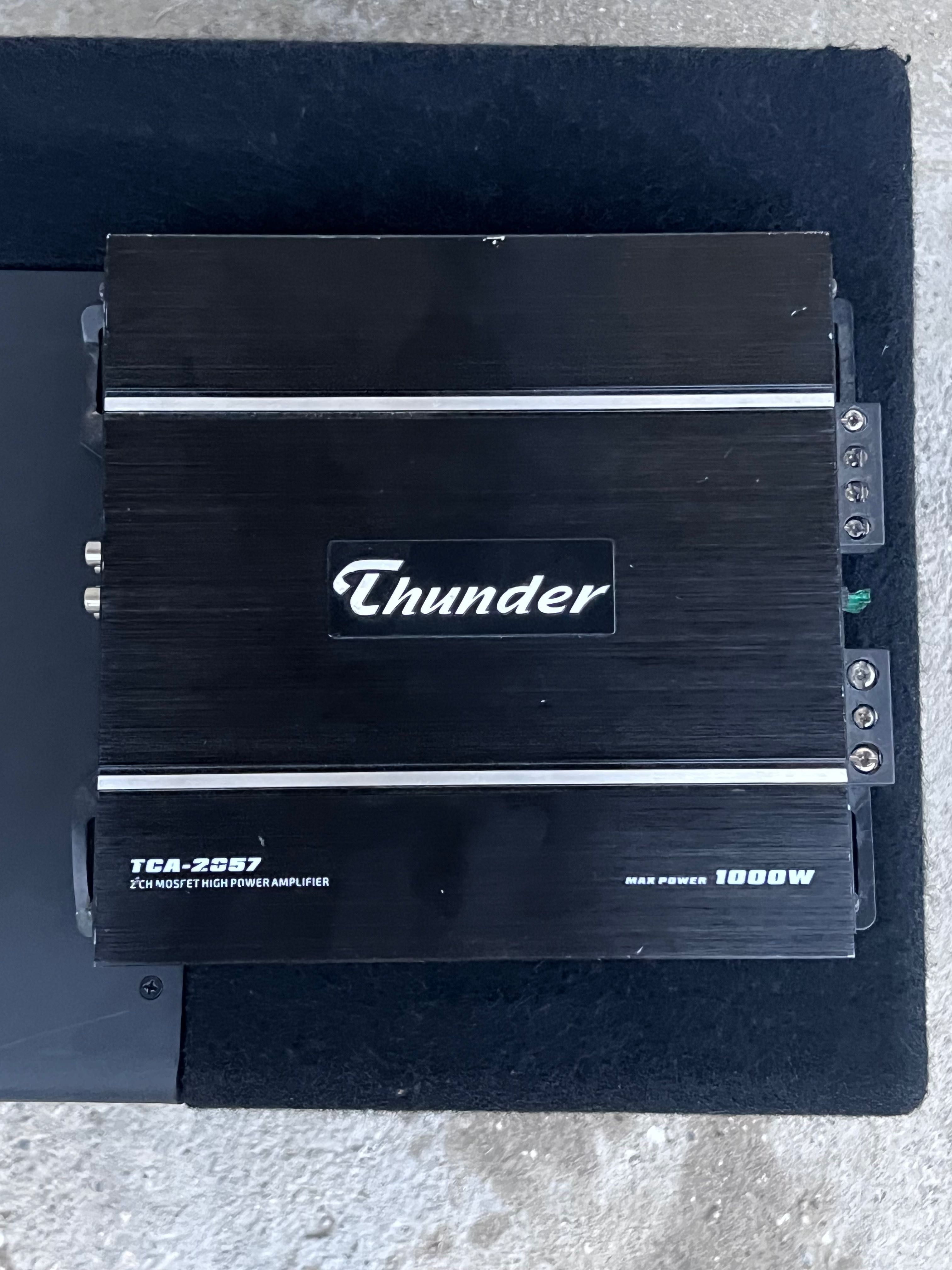 Бас каса JBL CSX-1400BP със Thunder 1000W усилвател