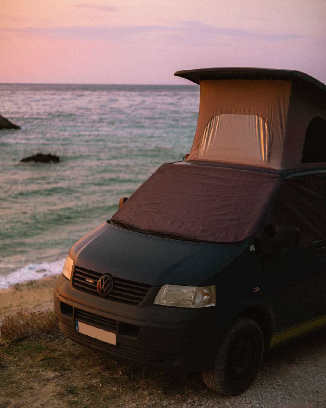 Volkswagen T5 California 4x4 - Campervan Overland