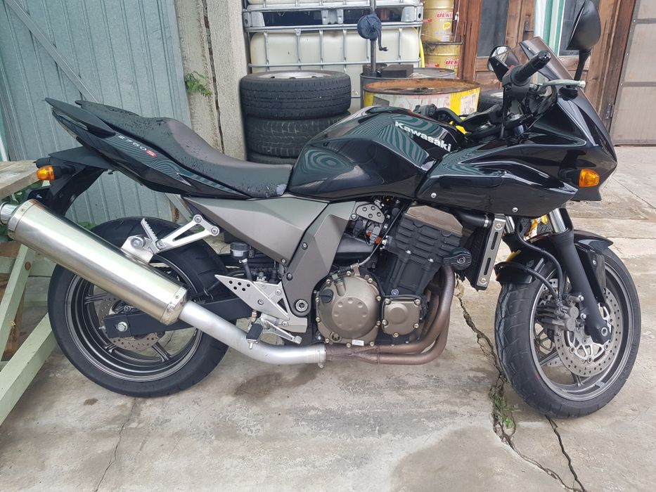 Kawasaki Zx750 ..