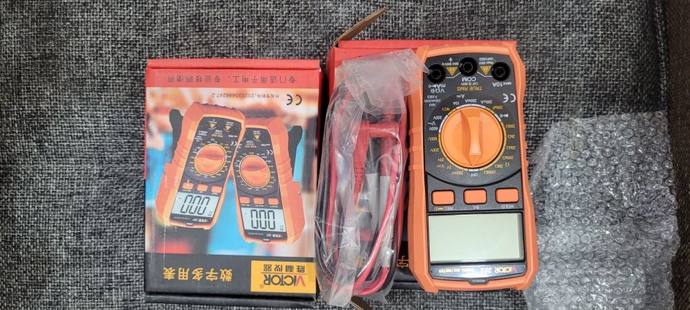 Мультиметр  Victor