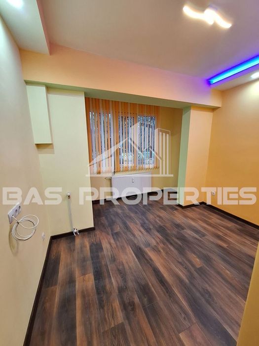 Продава се Тристаен апартамент в София, Свобода - 57 кв.м за 2683 €/кв.м - Снимка #7