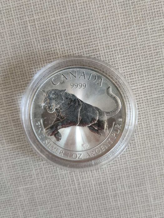 Сребърни монети от 1 тройунция 999 чисто сребро