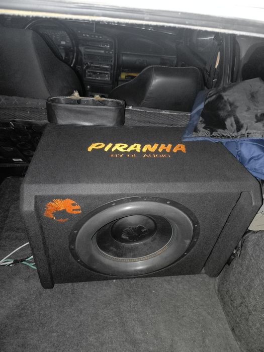 Сабвуфер Dl audio Piranha 15A V.2 Black