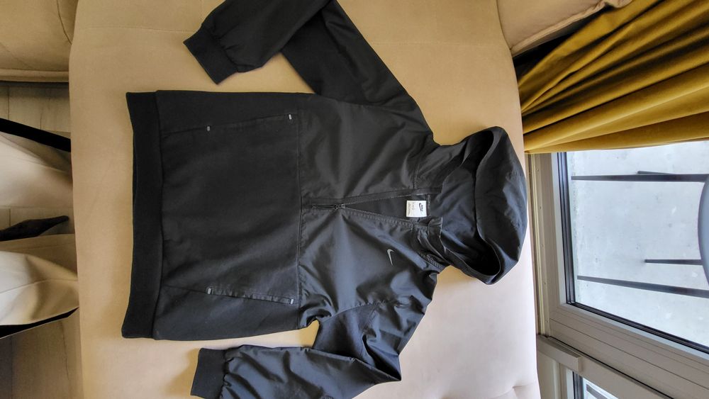 Горнище Nike 147-158 L  оригинално