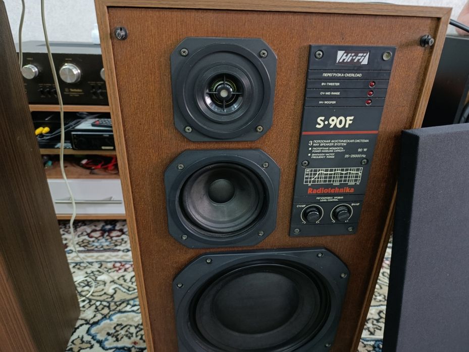 Колонки с 90 ф усилитель Sony str d315