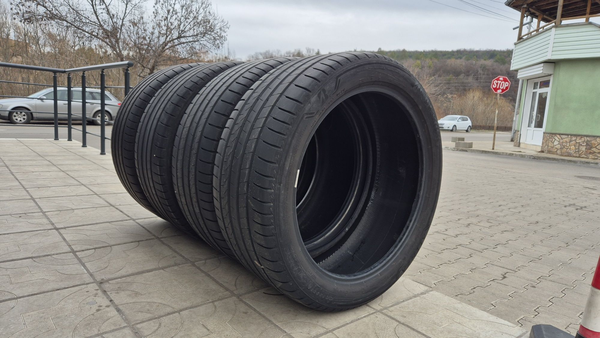4бр.летни гуми 285/40/21 109 Н Bridgestone