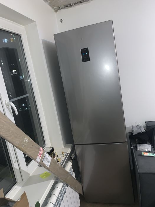 Продам холодильник samsung