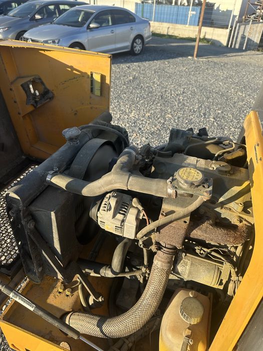 Cilindru compactor JCB Vibromax VMT 280 2.8 tone Finantare avans 0