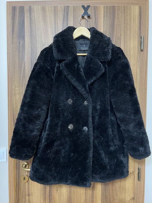 Teddy bear палто Stradivarius, S размер