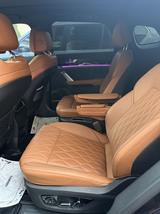 Byd tang dual motor 517л.с polniy nayt