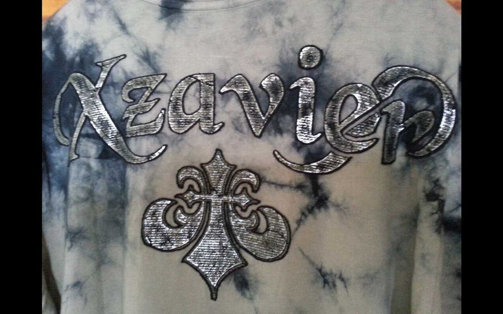 Продавам оригинална тениска  Xzavier