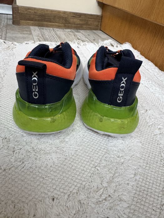 Маратонки Geox 28 н