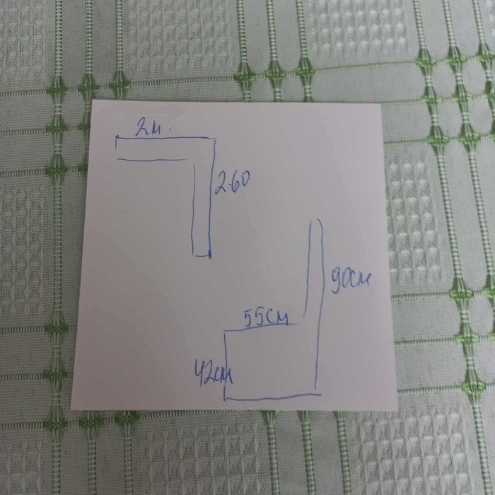 Ъглов диван в отлично състояние – 2.6 × 2 м