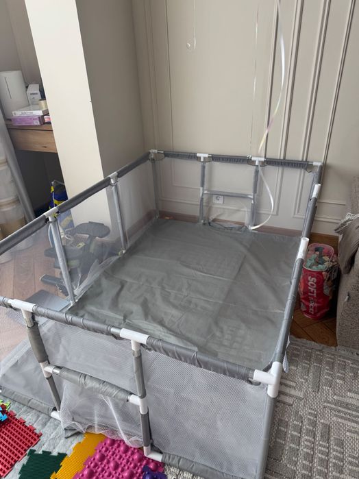 Манеж детский игровой серый