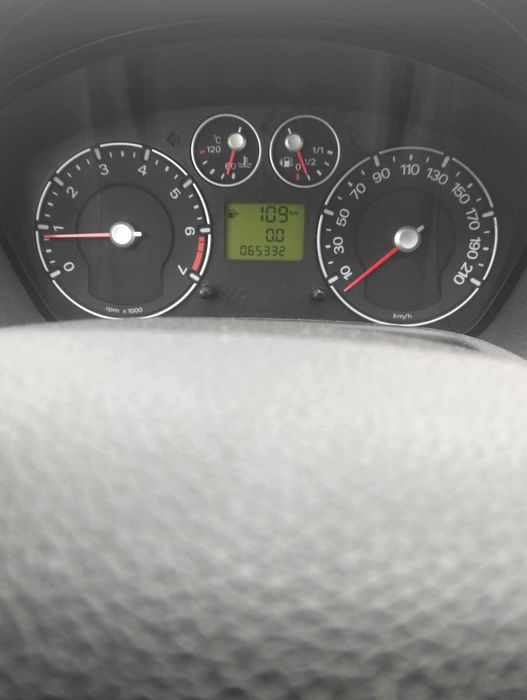 Ford Fiesta 1299cmc,benzina  distributie lant, 2006
