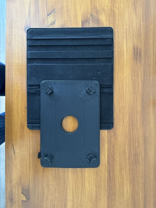 Husa ajustabila iPad