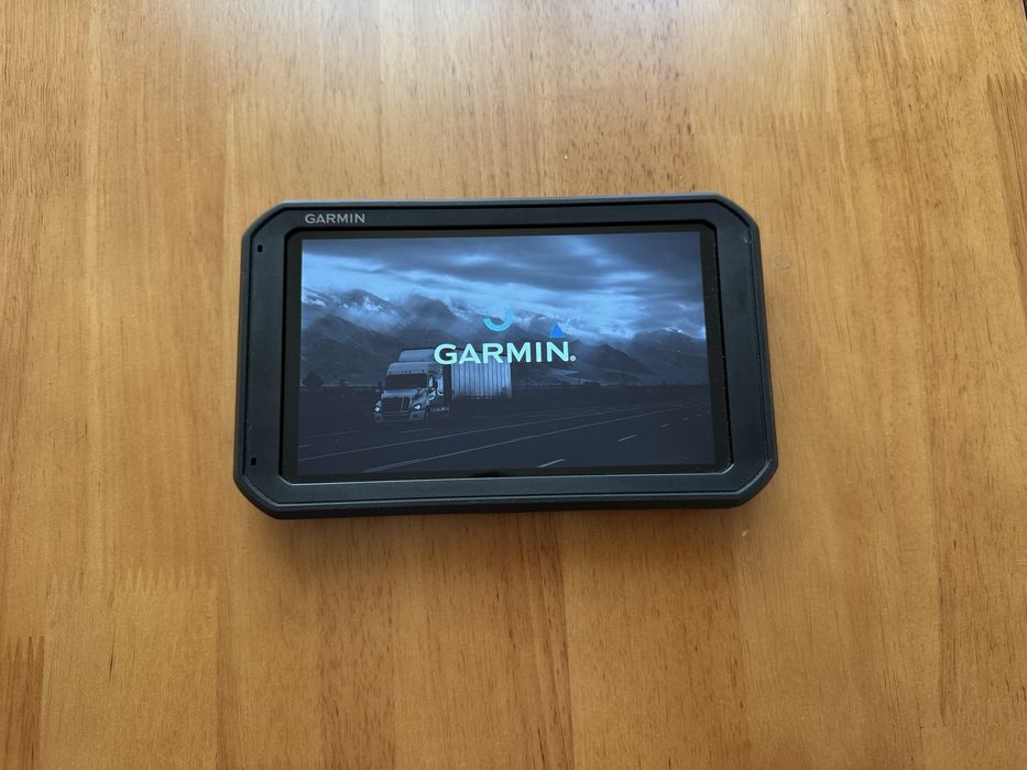 Навигация за тежкотоварни и леки атомобили GARMIN DEZL 780 LMT-D