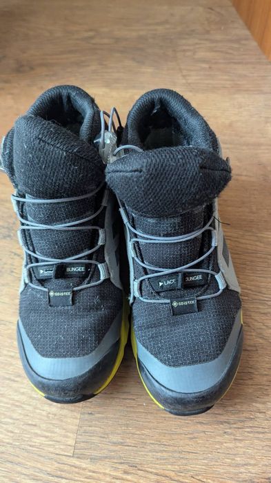 Детски обувки adidas 31.5