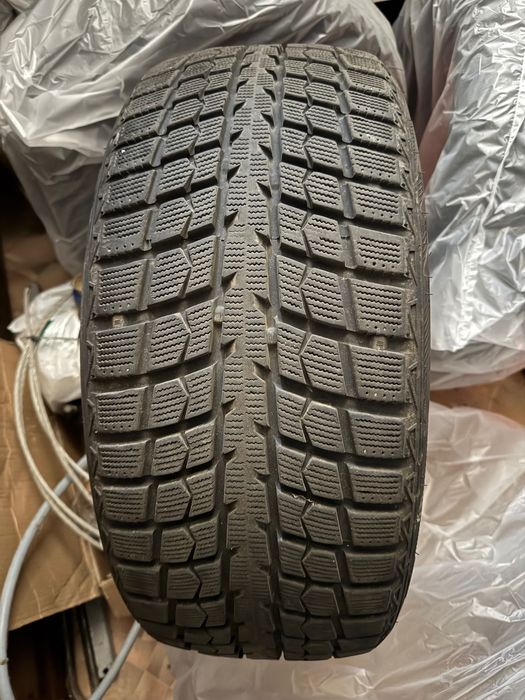 Зимни гуми 245/40/20