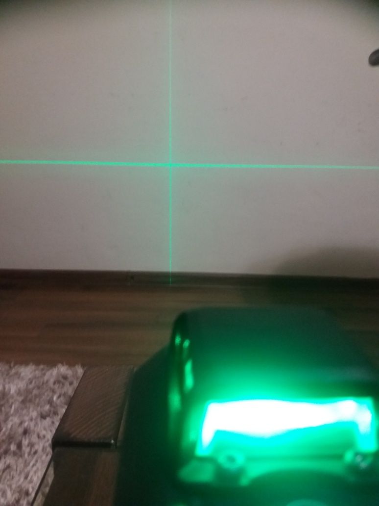 Nivela laser raza verde Bosch Universal Level 360