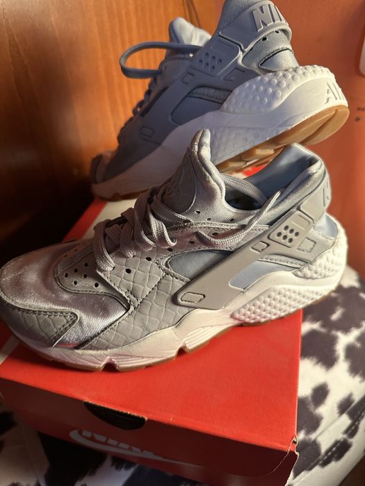 Nike Air Huarache-оригинални маратонки