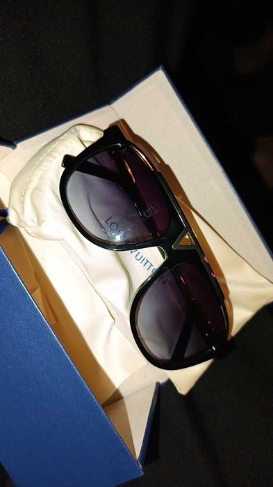 Ochelari Louis Vuitton Masccot originali