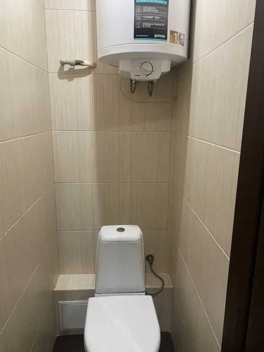 Дава се под наем Тристаен апартамент в София, Зона Б-5 - 80 кв.м за 663 € - Снимка #3