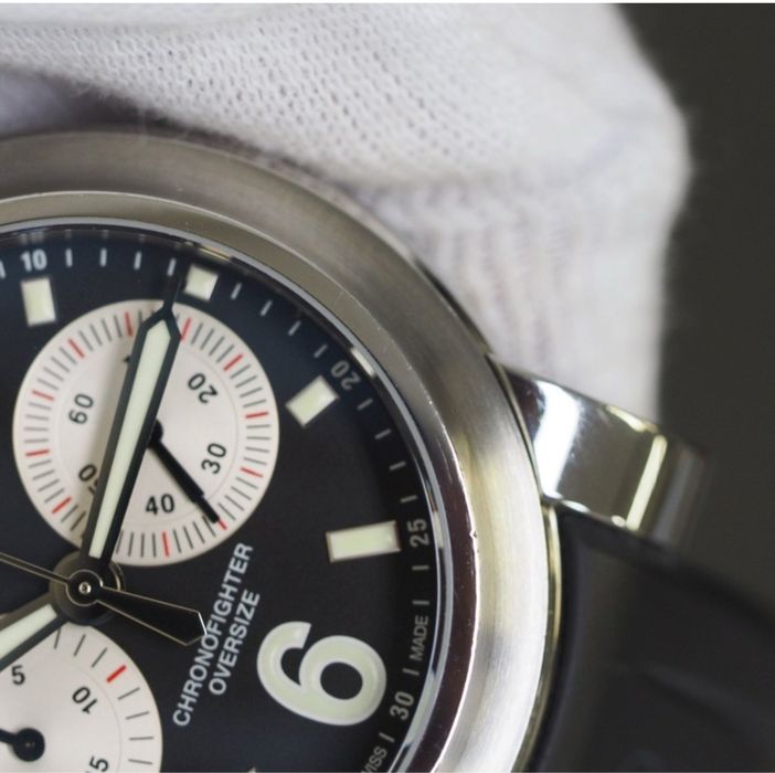 Graham Chronofighter Oversize