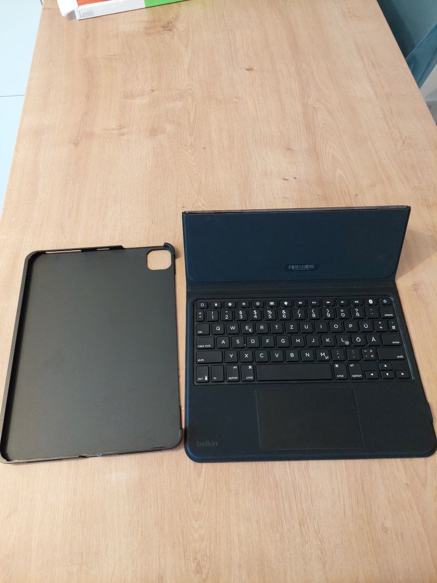 Husă cu tastatură Belkin Keyboard Ipad