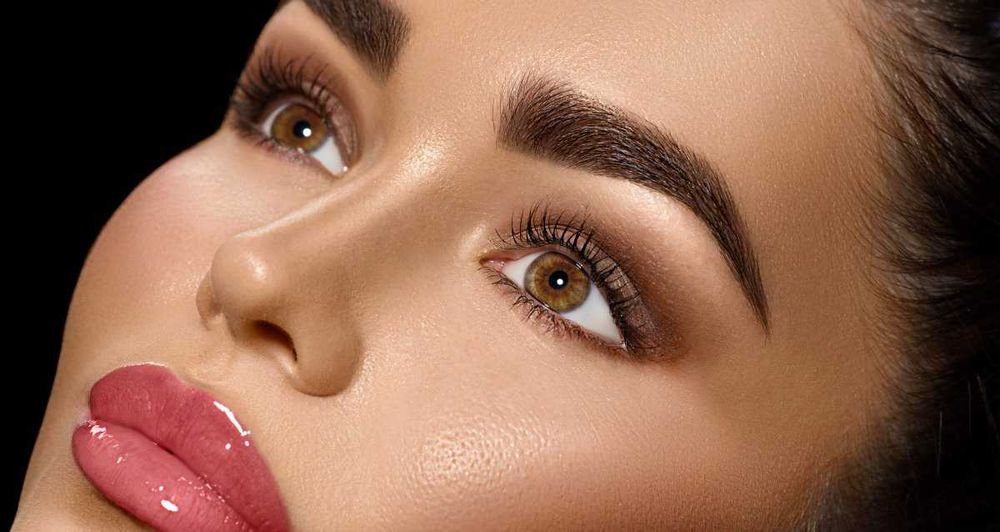 Наращивание  ресниц и ламинирование