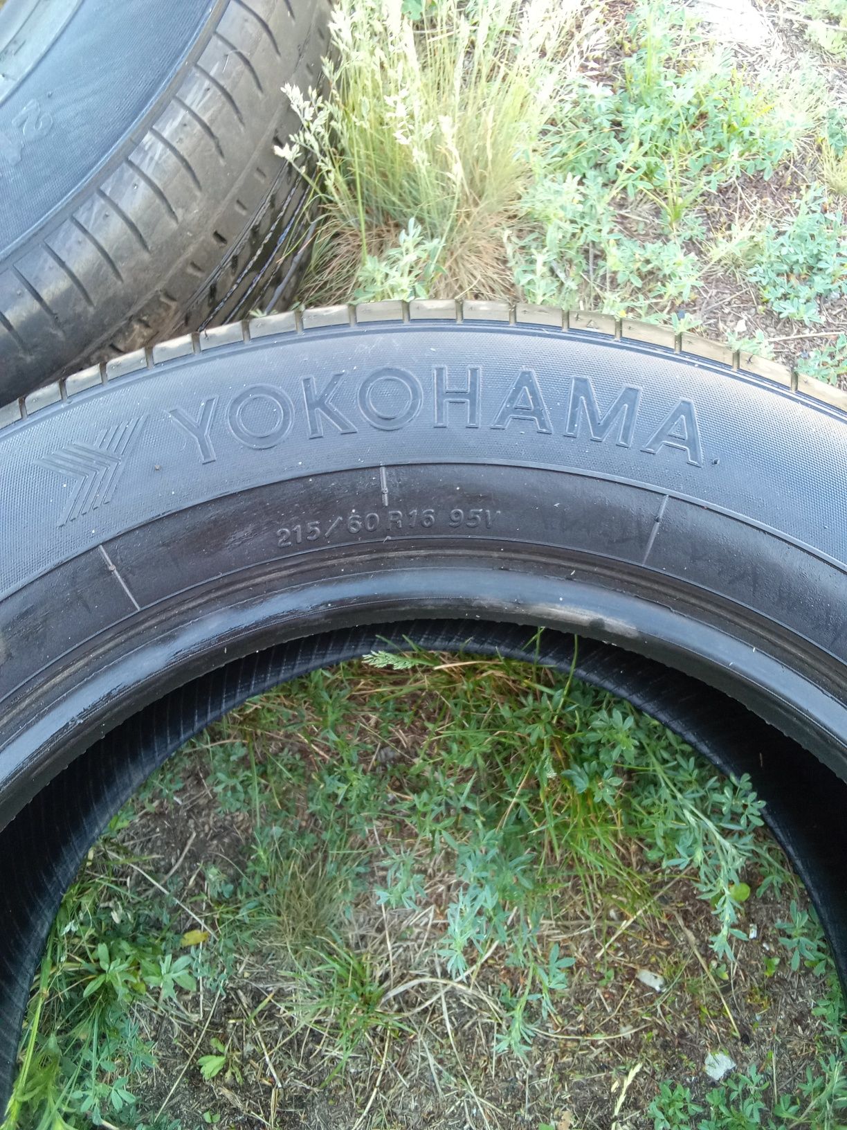 Шины,, Yokohama,,R 16/215/60