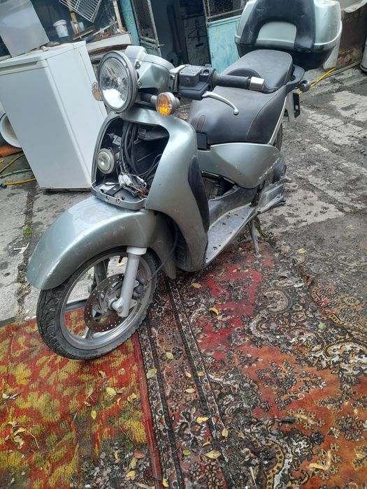 Scuter aprilia scarabeu de 125 cu acte