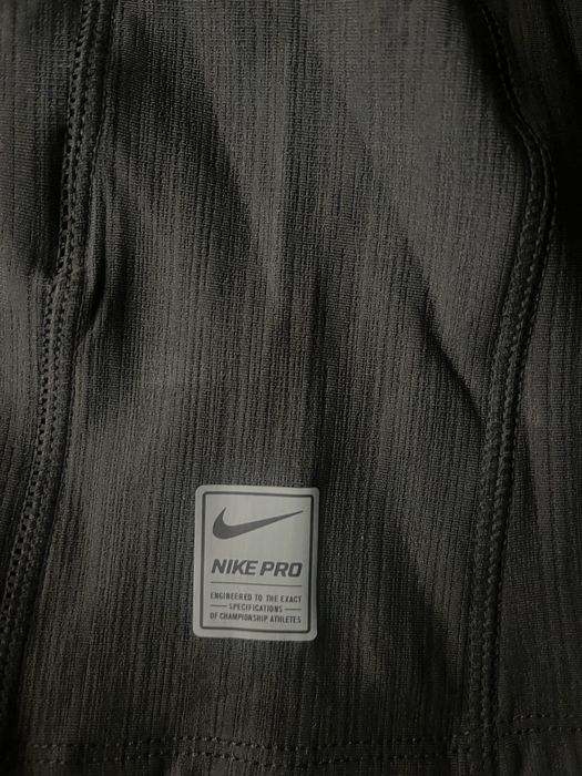 Найк Маска (Nike Pro)