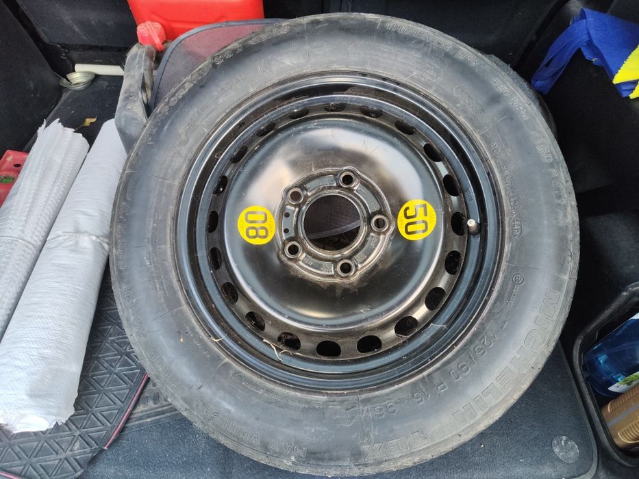 Резервна гума патерица бмв 15 цола