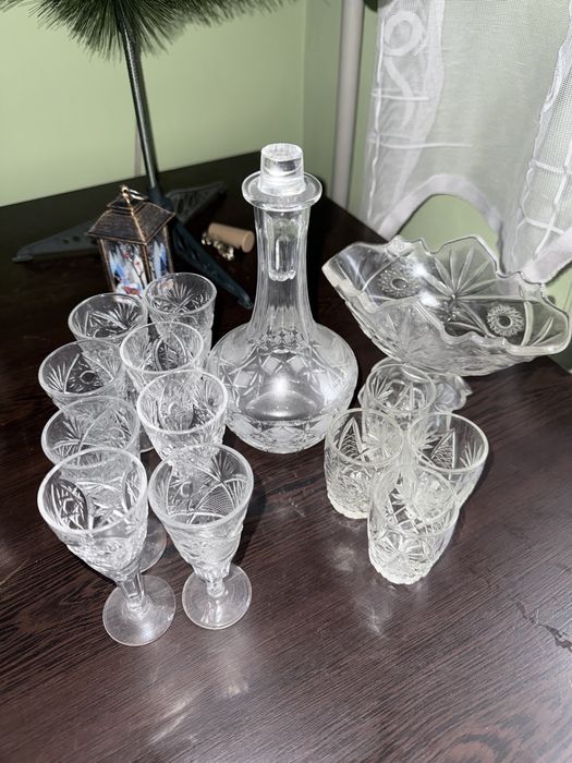 Хрустальнй набор, ликерница, ликерный сервис