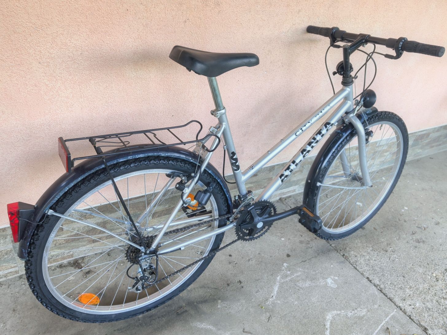 КАТО НОВ?! ATLANTA SITY BIKE Градски дамски Велосипед Колело 26 цола