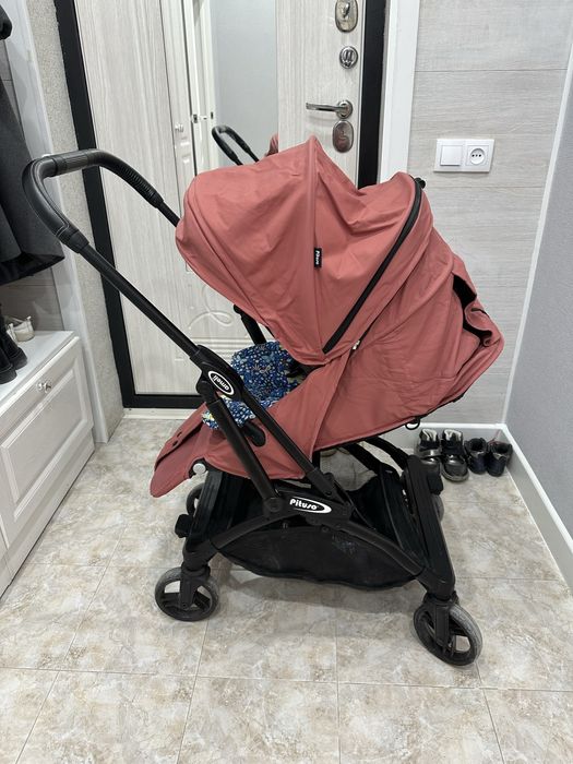 Коляска прогулочная