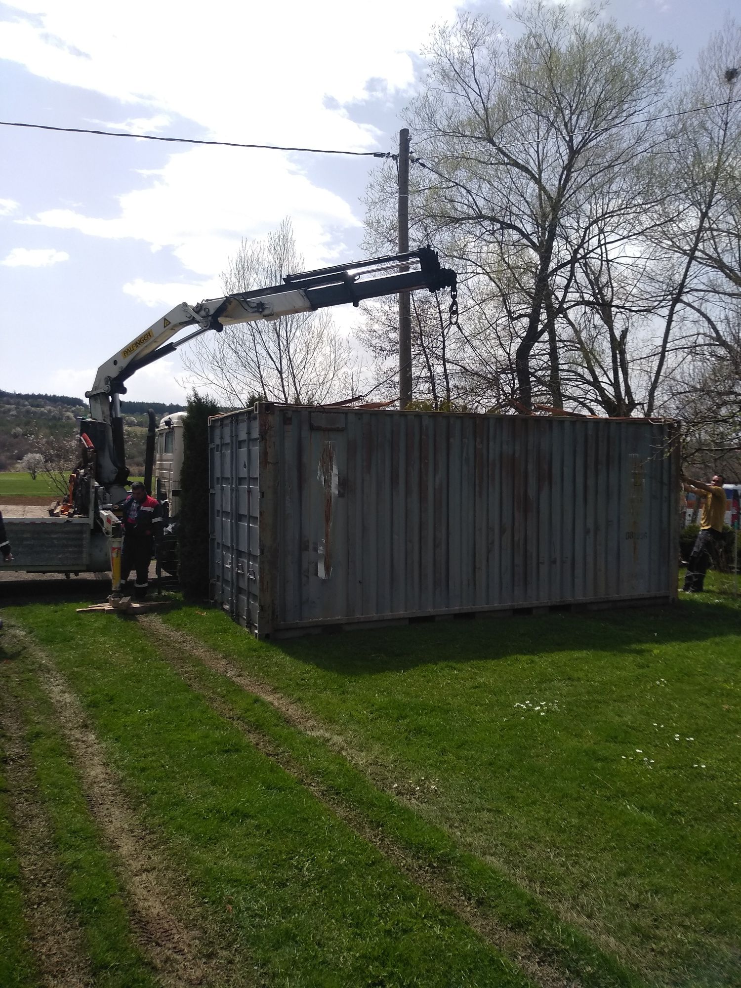 Мобилни или стационарни складове офиси под наем (помещения) скеле конт