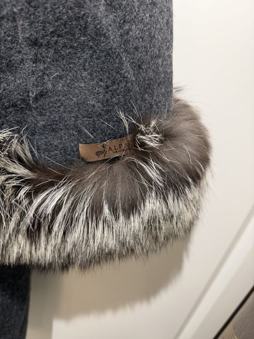 Ново палто кашмир и лисица