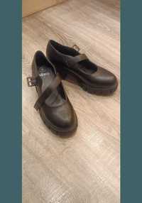 Обувки от еко-кожа, закупени в Франция, 37 р
