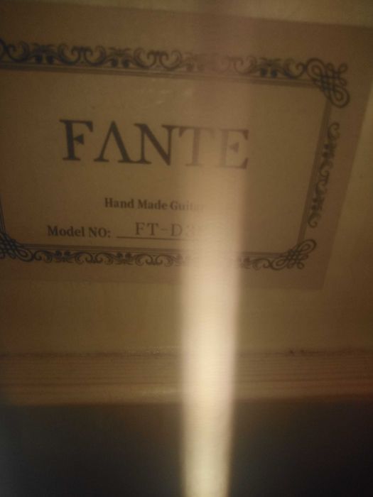 Продам гитару Fante