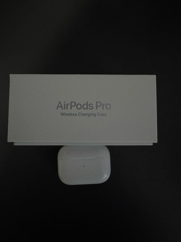 AirPods Pro Wireless Charge