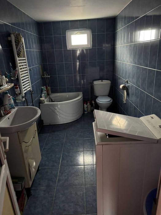 Vând casa comuna Oituz, județul Bacău