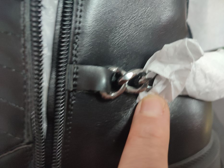 Дамски боти чисто нови