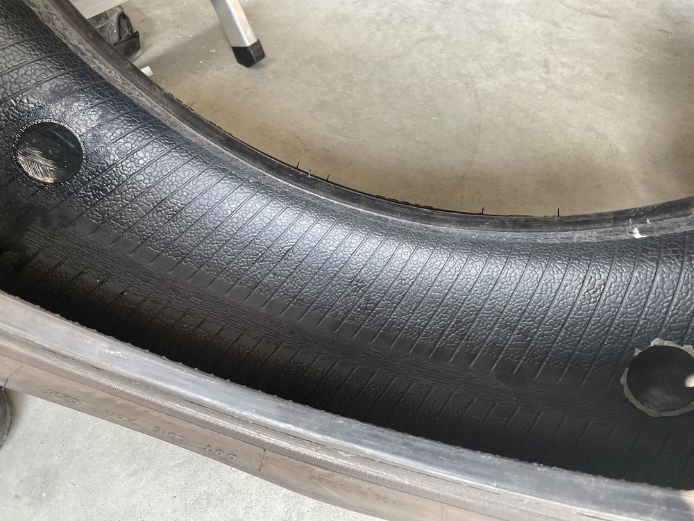 1 anv  M+S 215/65/15c Goodyear/Lassa