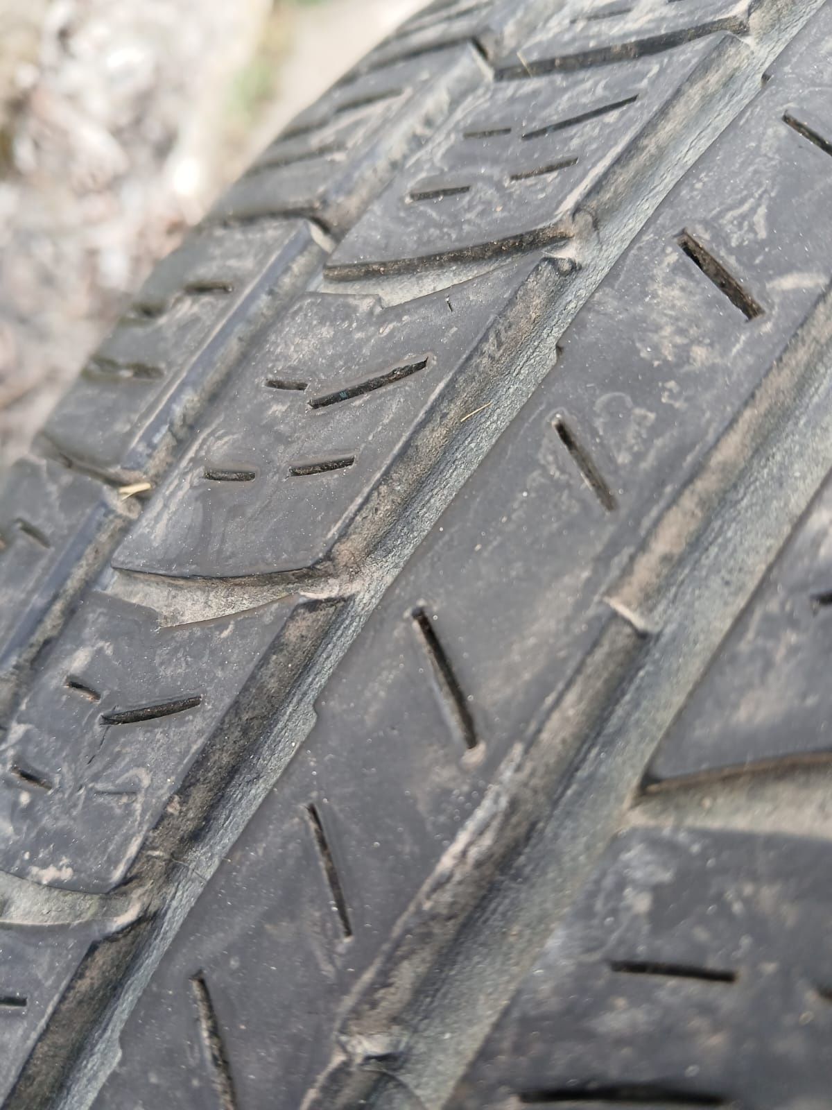 Anvelope vara 225/65 R17